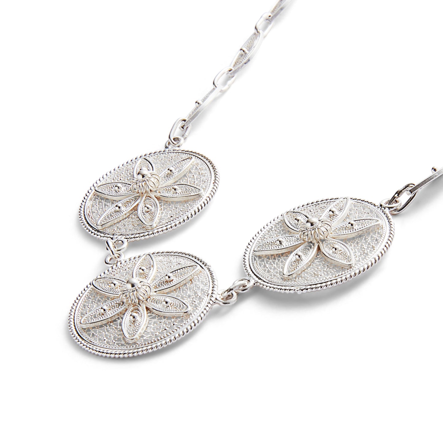 Mbyja — Handmade Paraguayan Filigree Necklace
