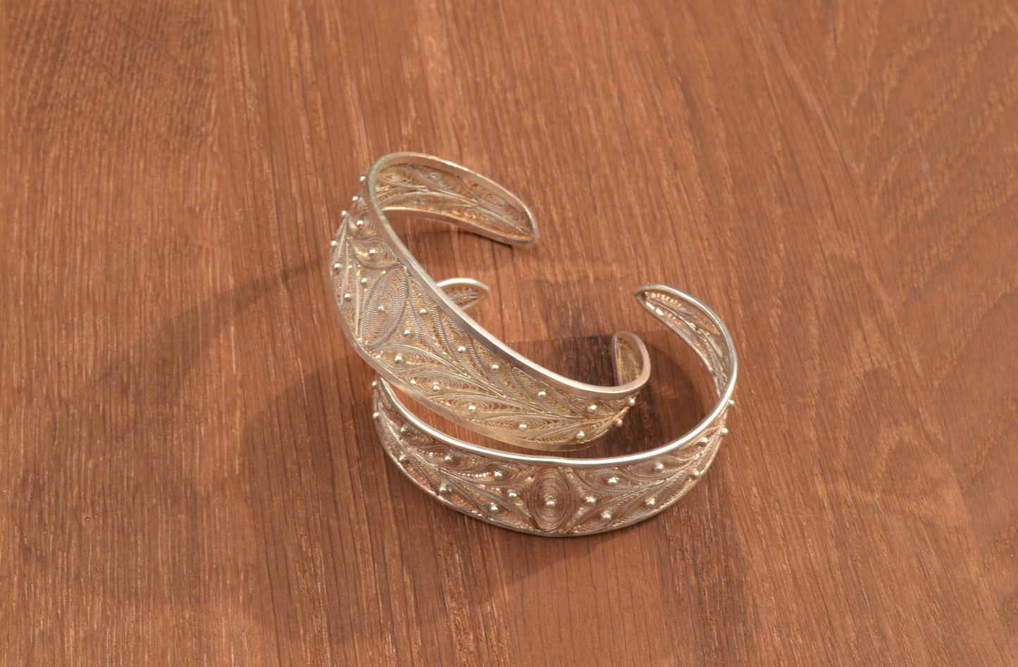 Tear Drop Sterling Silver Filigree Bangle