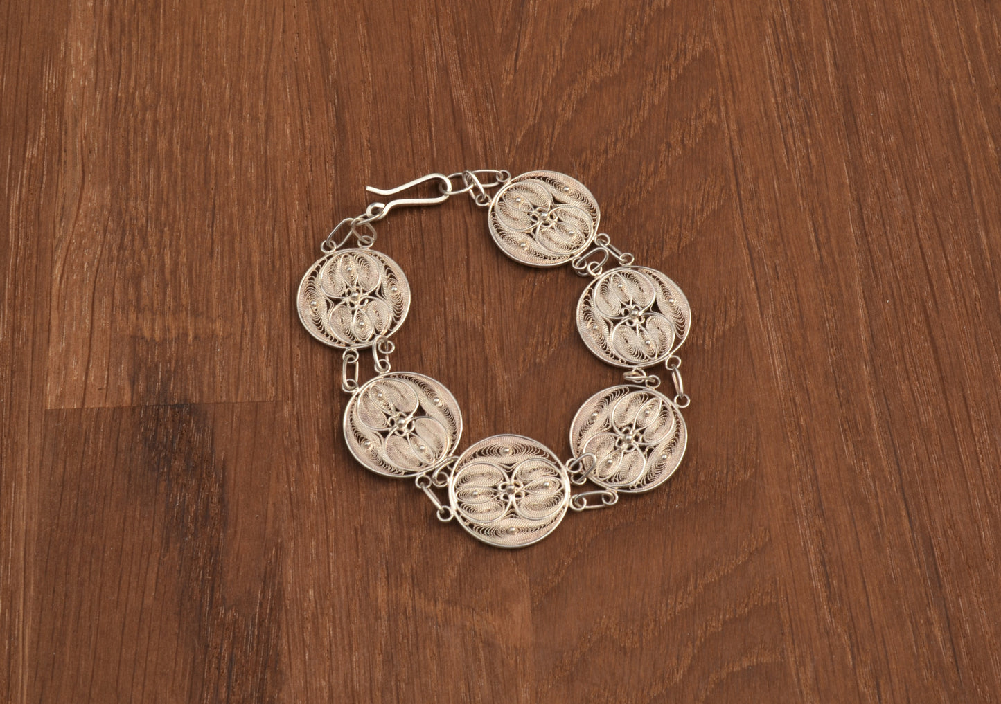 Sterling Silver Filigree Circle Pattern Bracelet