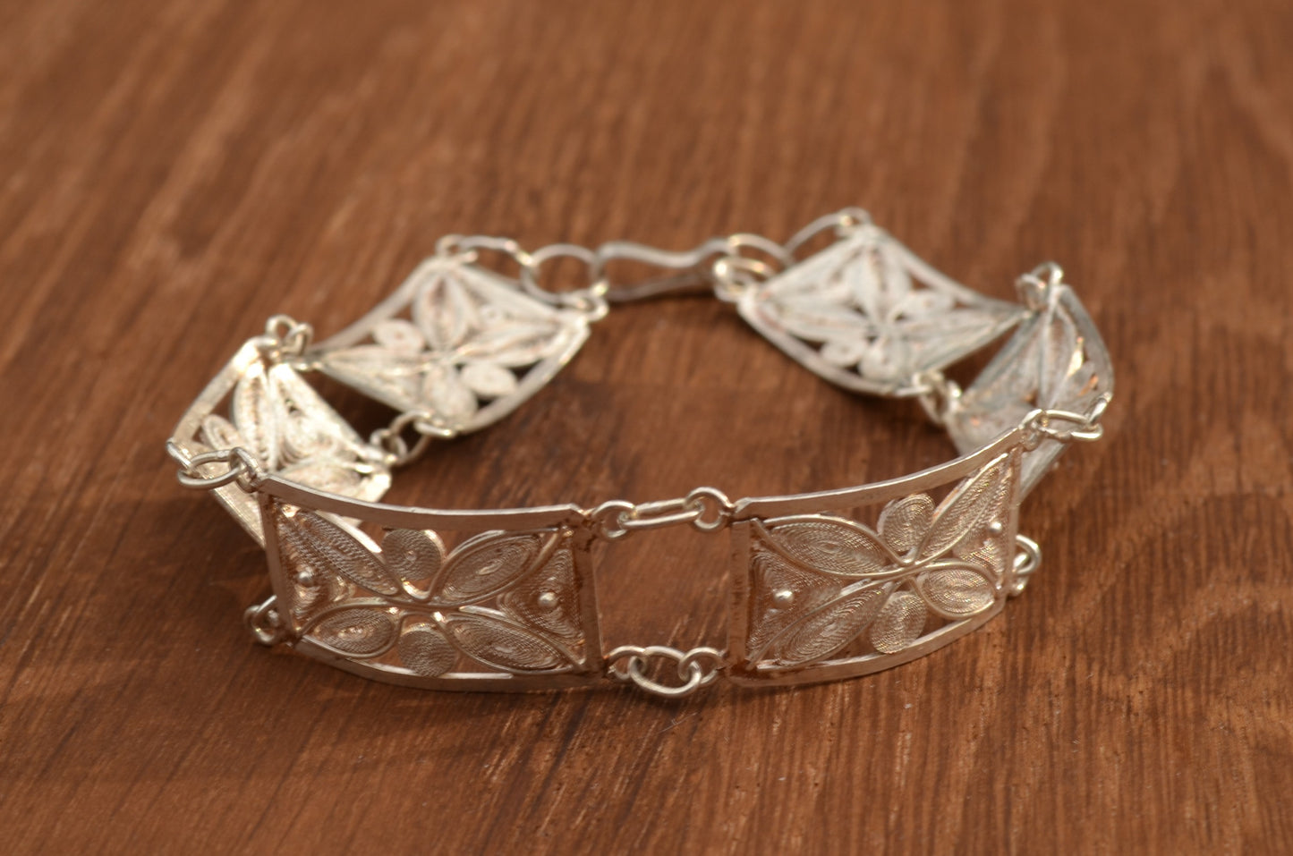 Squared Flower Sterling Silver Filigree Bracelet