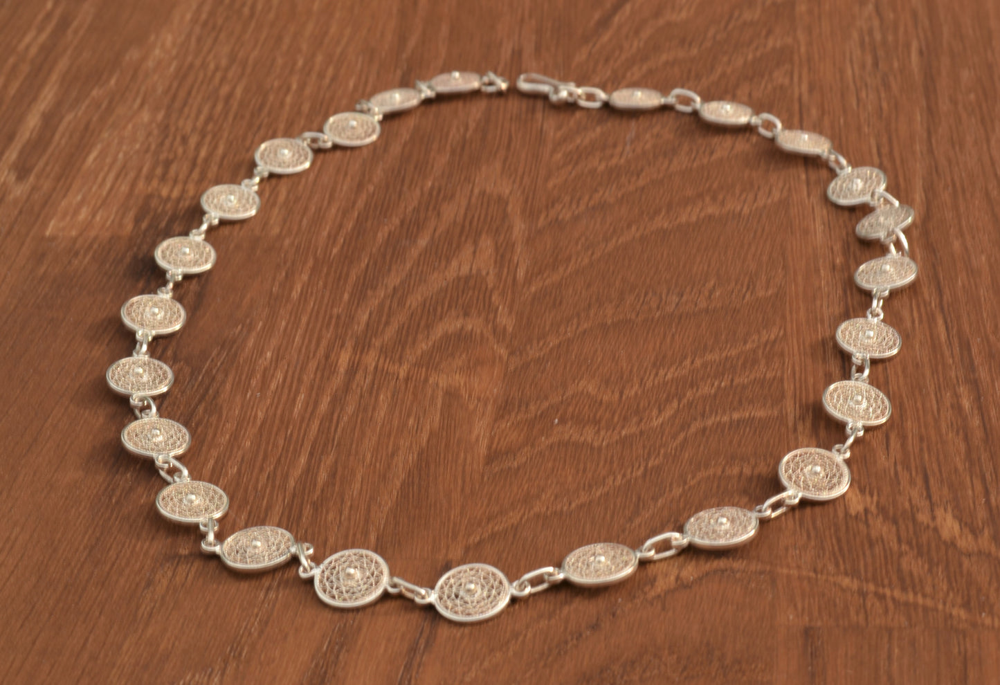 Circle Pattern Silver Filigree Necklace