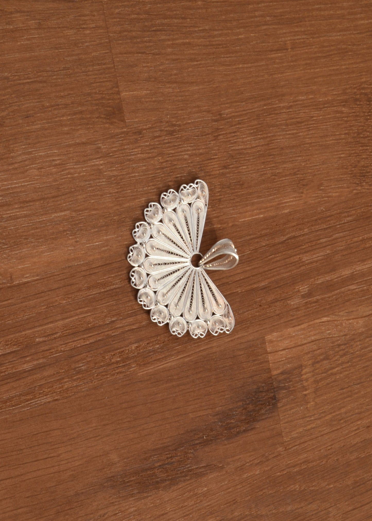 Fan Shaped Sterling Silver Filigree Pendant