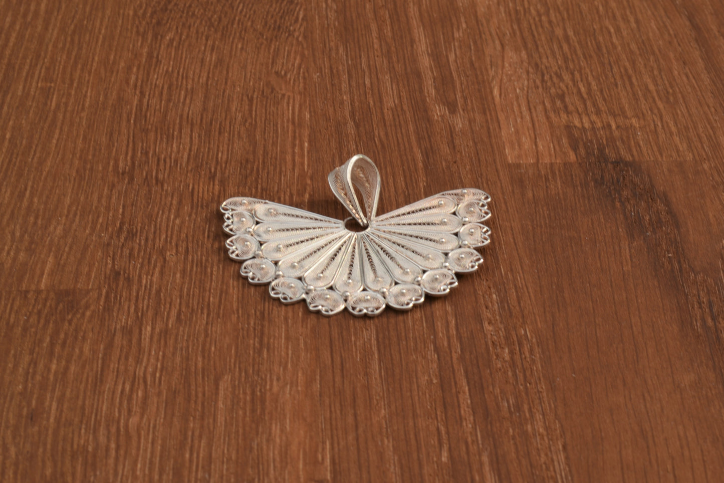 Fan Shaped Sterling Silver Filigree Pendant