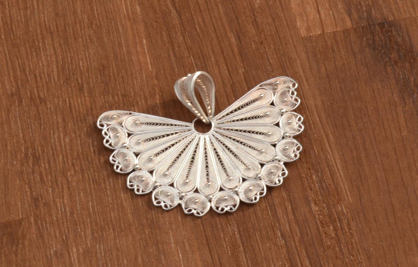 Fan Shaped Sterling Silver Filigree Pendant