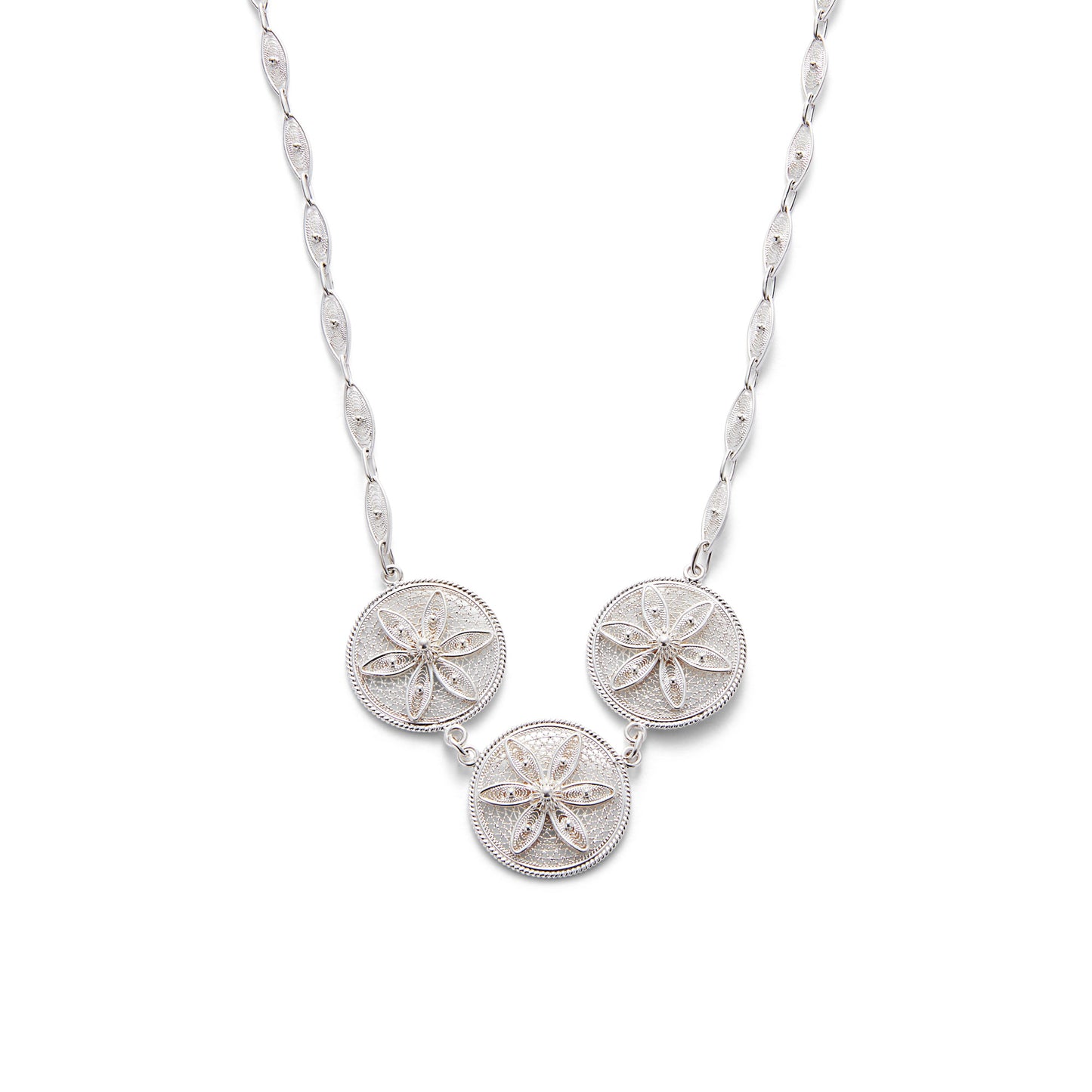 Mbyja — Handmade Paraguayan Filigree Necklace